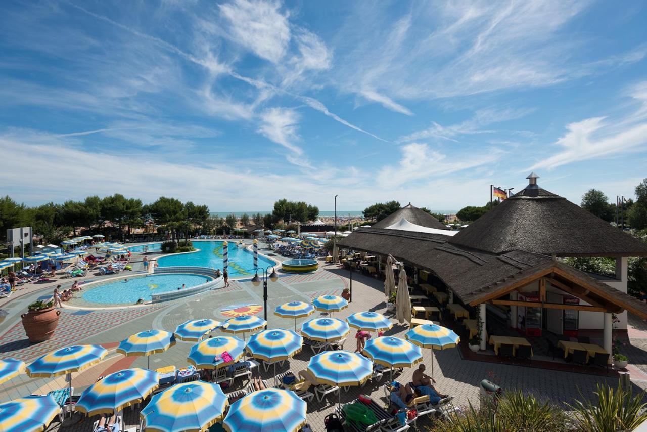 Aparthotel Holiday Bibione Exteriér fotografie