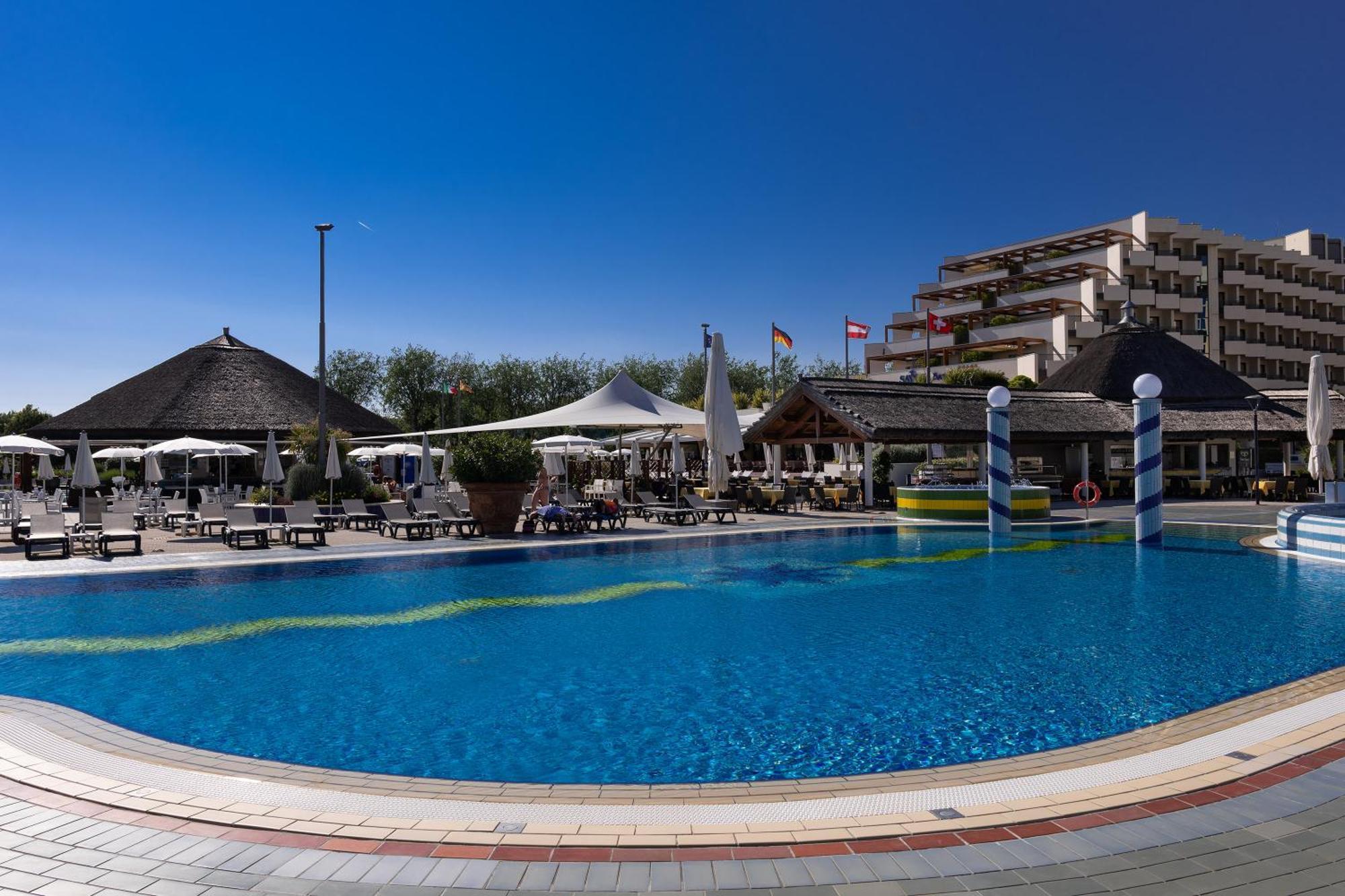 Aparthotel Holiday Bibione Exteriér fotografie