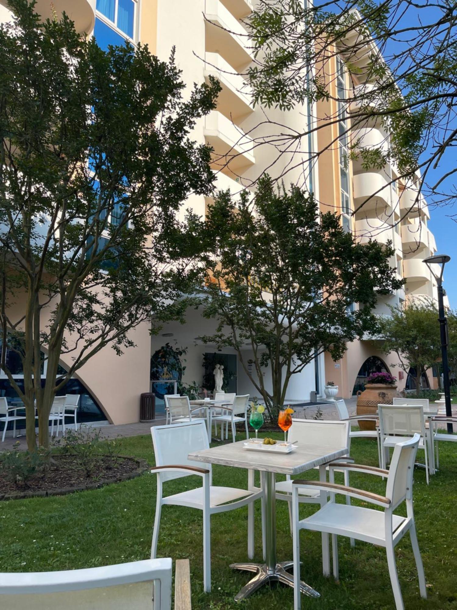 Aparthotel Holiday Bibione Exteriér fotografie