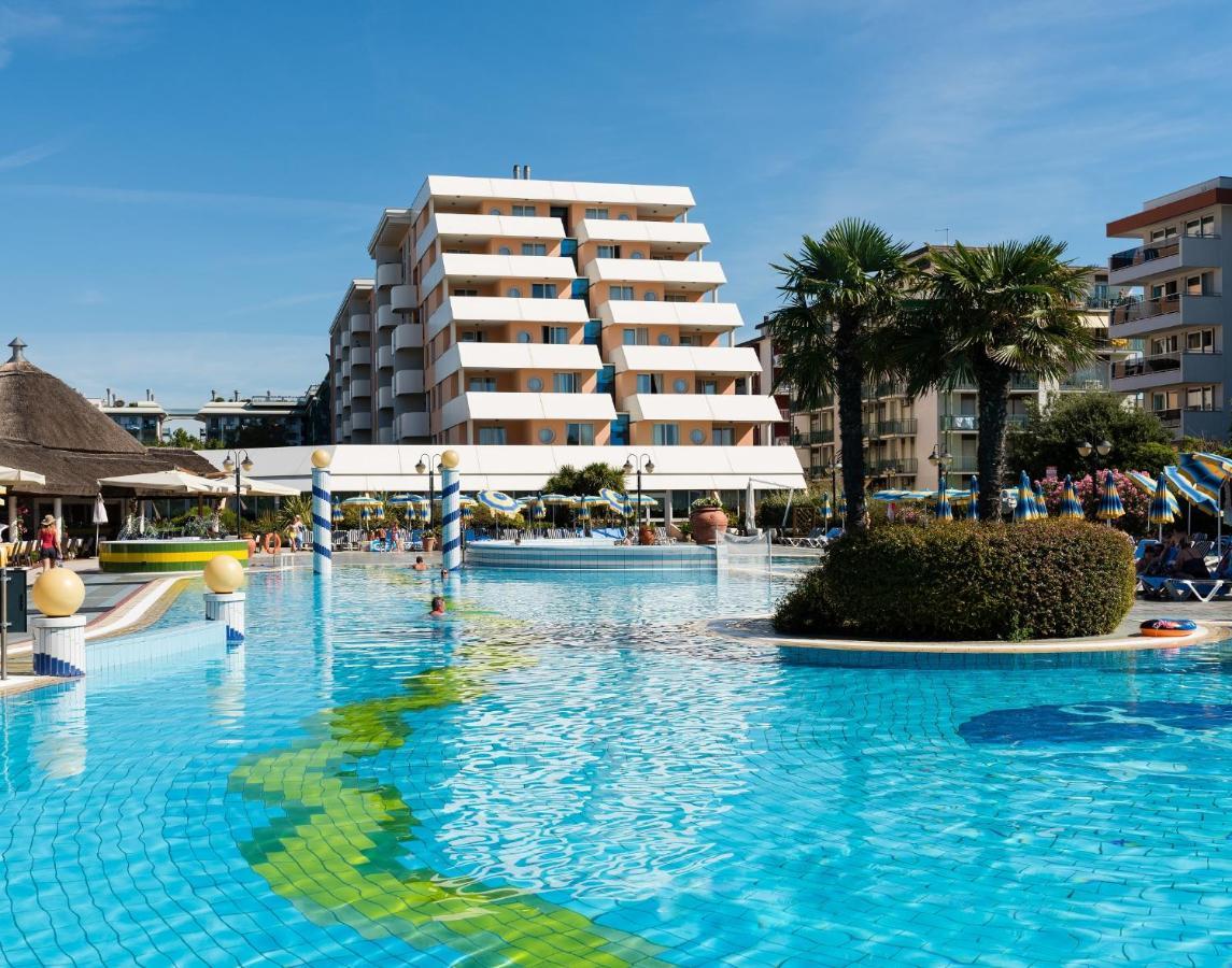 Aparthotel Holiday Bibione Exteriér fotografie